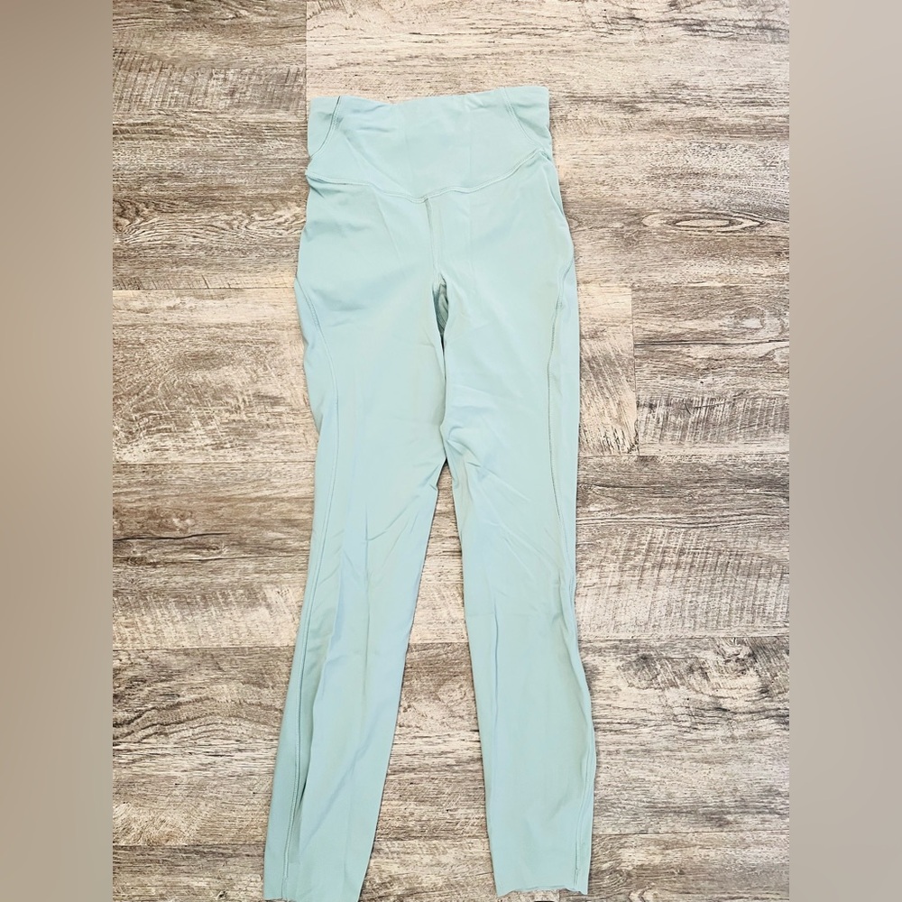 Lululemon Base Pace High Rise 25” in Misty Glade
